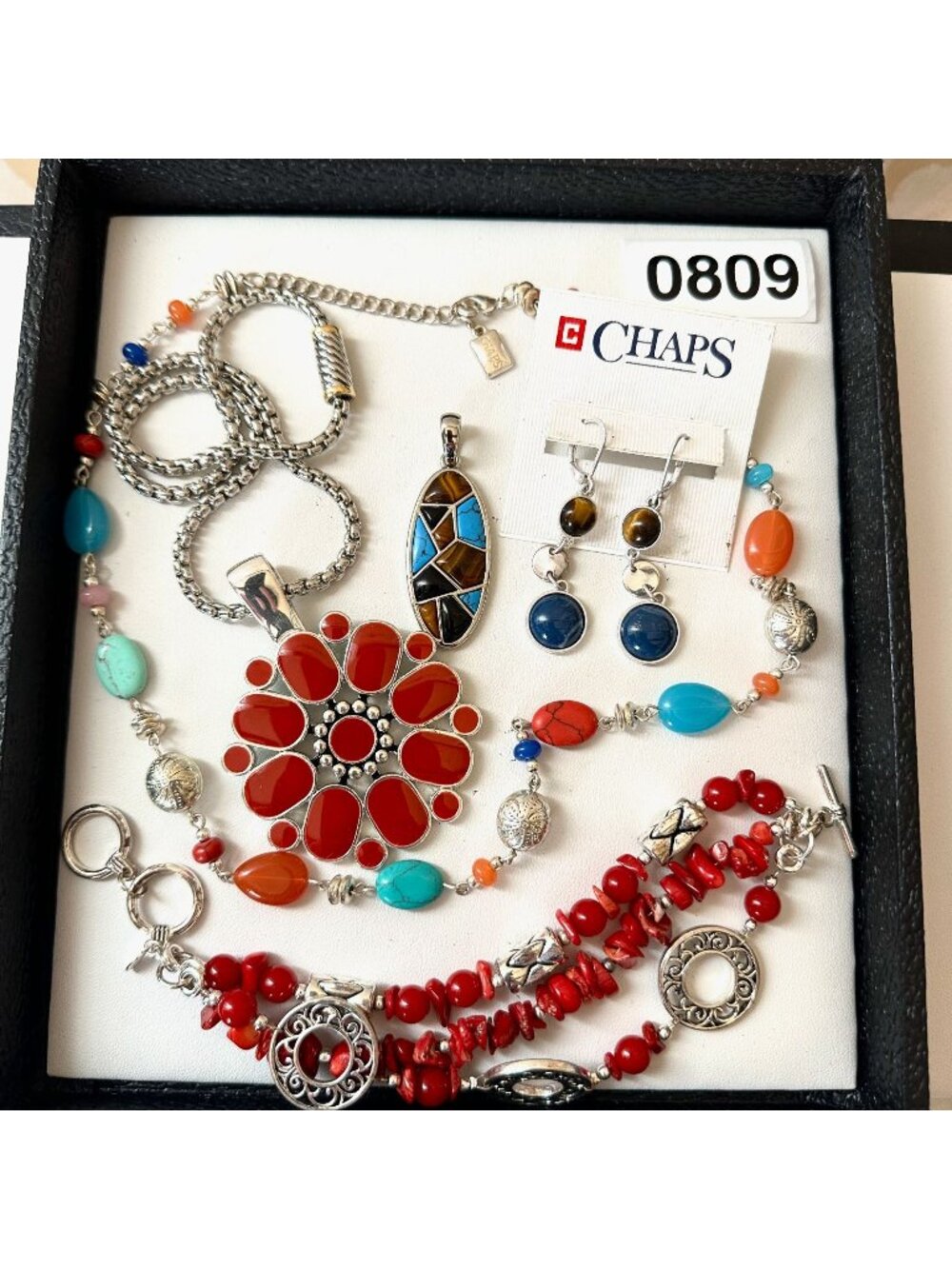 Costume Jewelry Lot Western Style Necklaces Earrings Bracelet